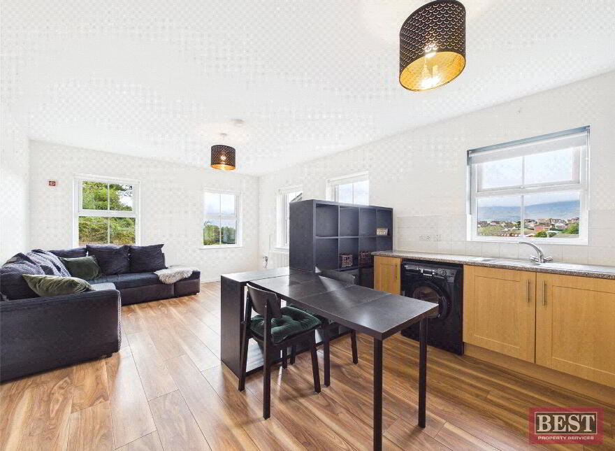 29 Mountain View, Warrenpoint, Newry, BT34 3XG