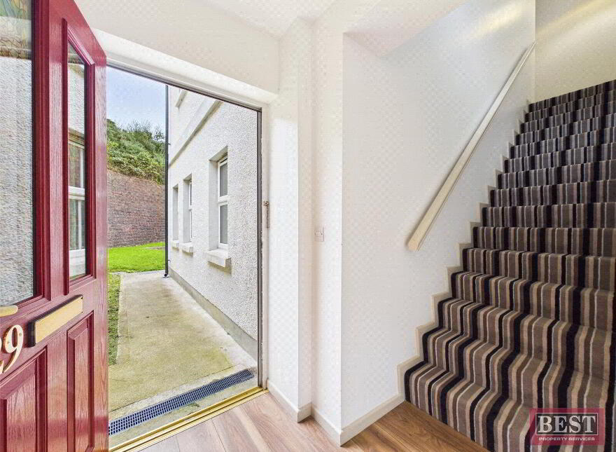 29 Mountain View, Warrenpoint, Newry, BT34 3XG