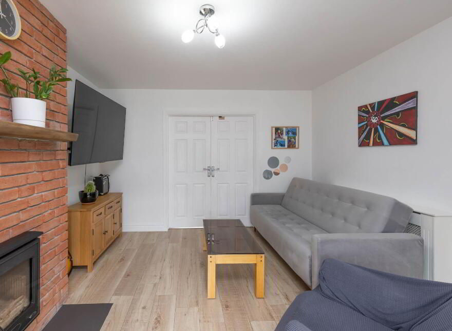 17 Fort Village, Cavan Town, H12K099