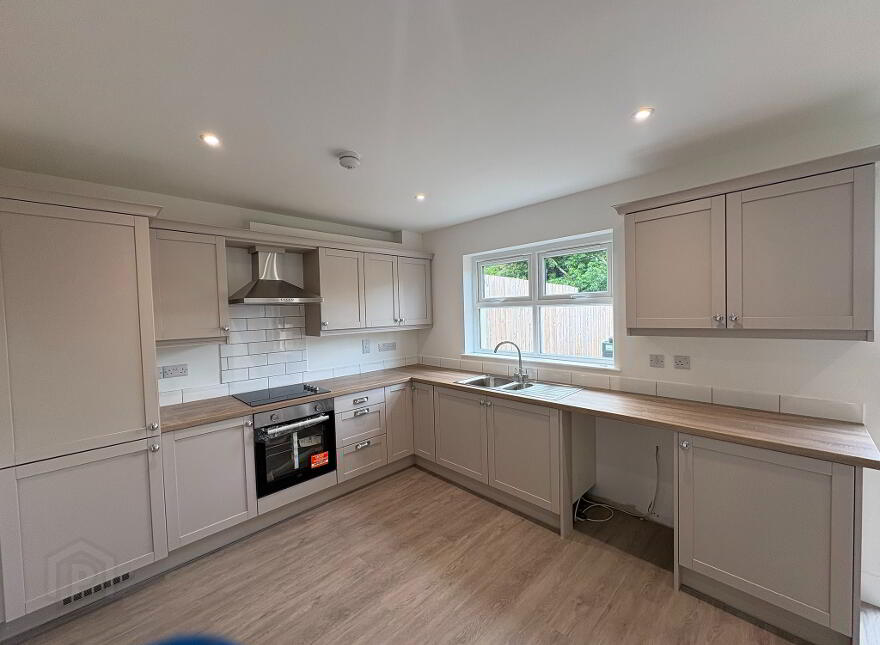 7 Castletown Brae, Fintona