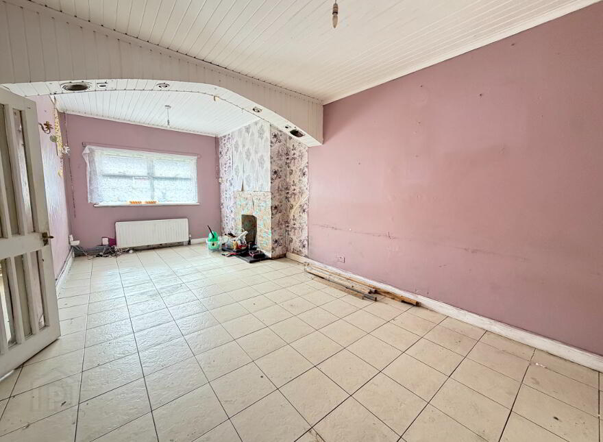 112 Queen Street, Ballymena, BT42 2BE