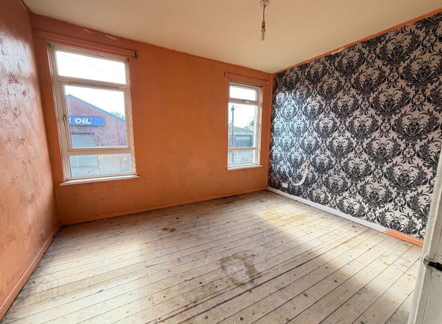 112 Queen Street, Ballymena, BT42 2BE