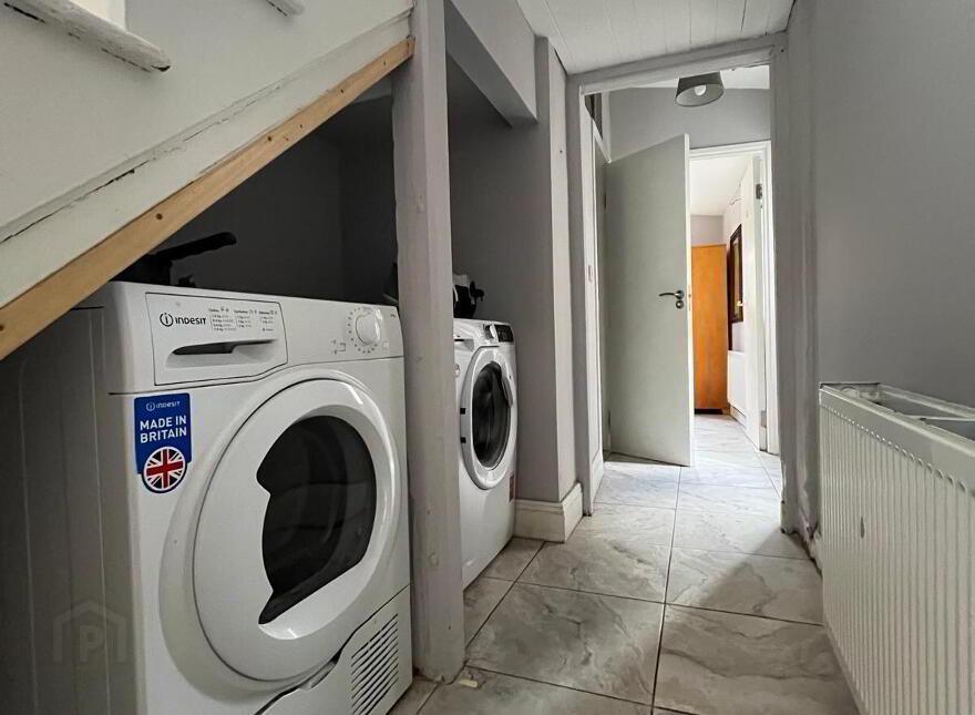 3 Fairville, College Road, Western Road, T12DX0P
