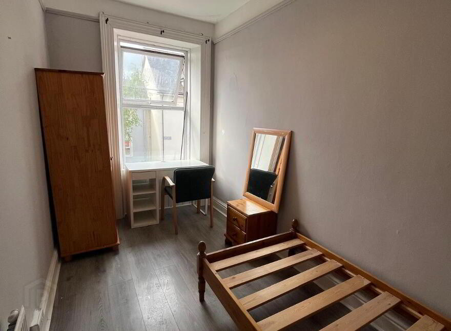 3 Fairville, College Road, Western Road, T12DX0P