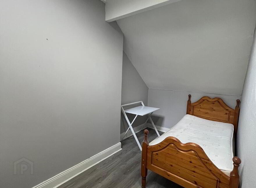 3 Fairville, College Road, Western Road, T12DX0P