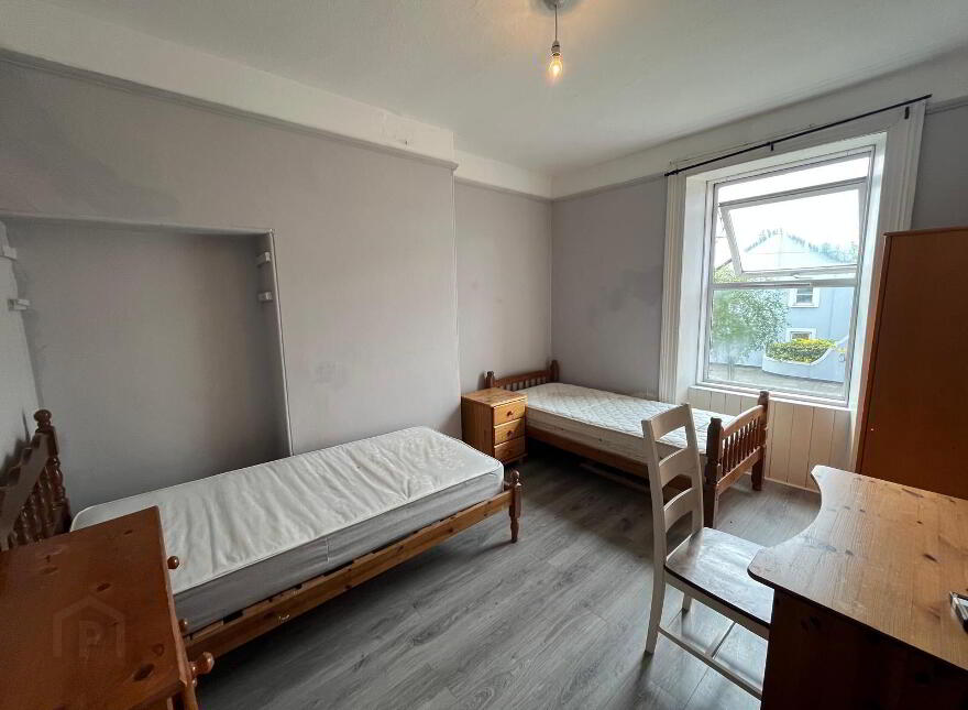 3 Fairville, College Road, Western Road, T12DX0P