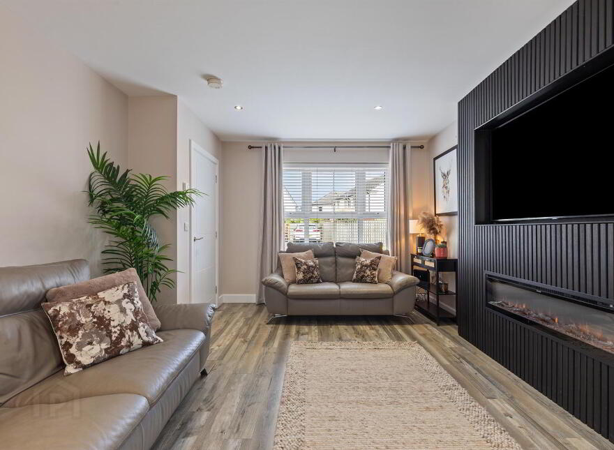 2 Rocklyn Place, Donaghadee, BT21 0FS