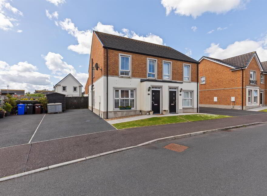 2 Rocklyn Place, Donaghadee, BT21 0FS