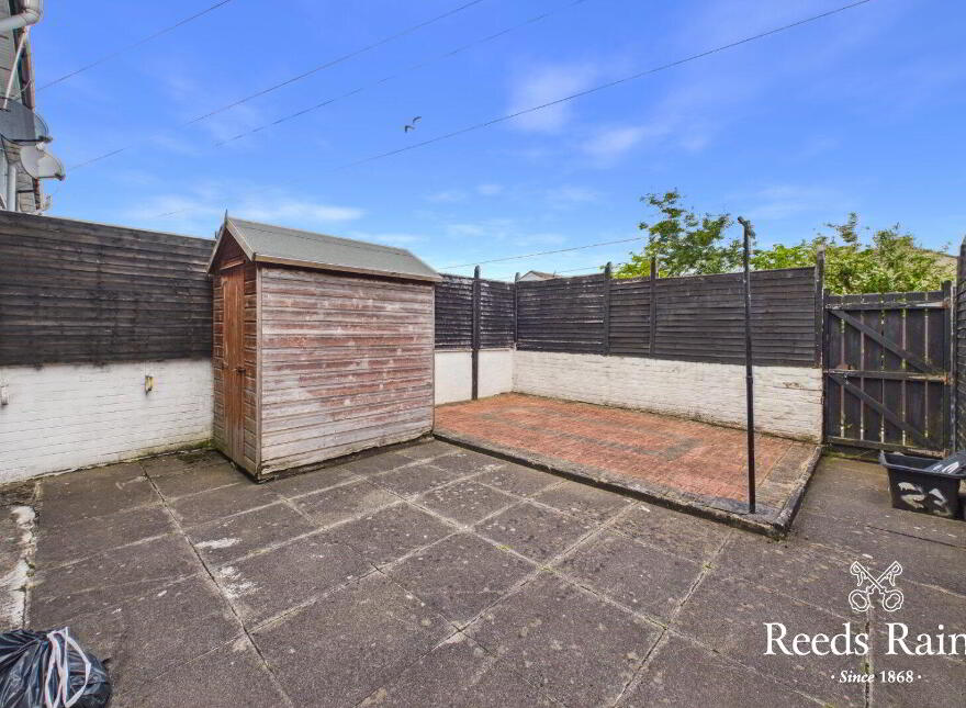 23 Boundary Way, Shankill Road, Belfast, BT13 1DU
