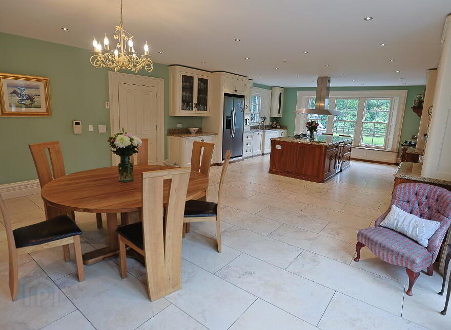 216 Gilford Road, Portadown, Craigavon, BT63 5LG