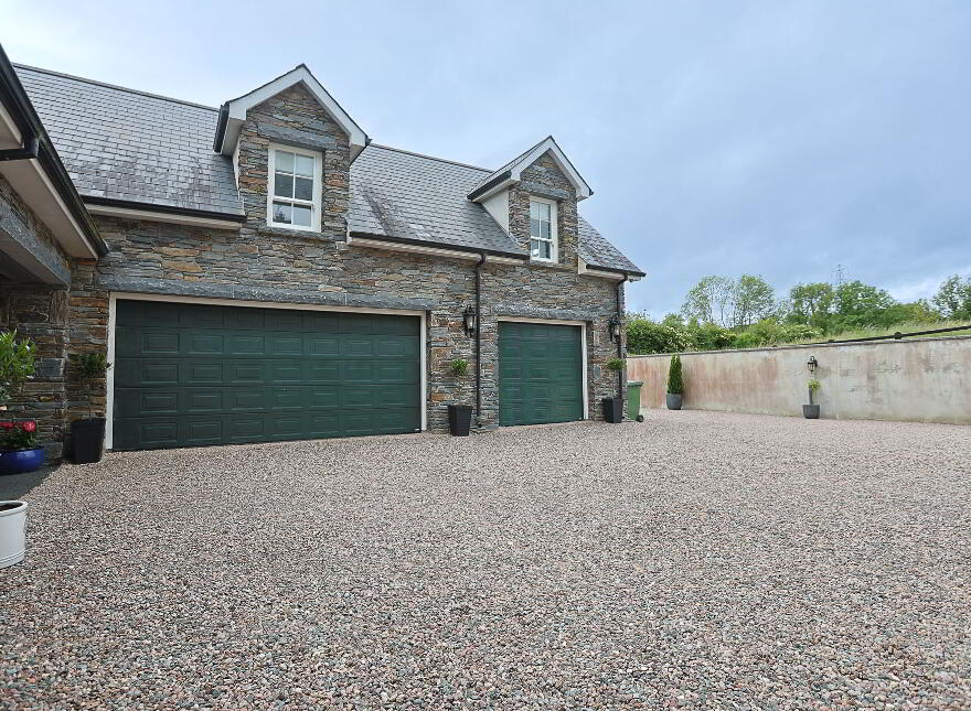216 Gilford Road, Portadown, Craigavon, BT63 5LG
