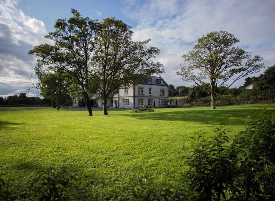 216 Gilford Road, Portadown, Craigavon, BT63 5LG