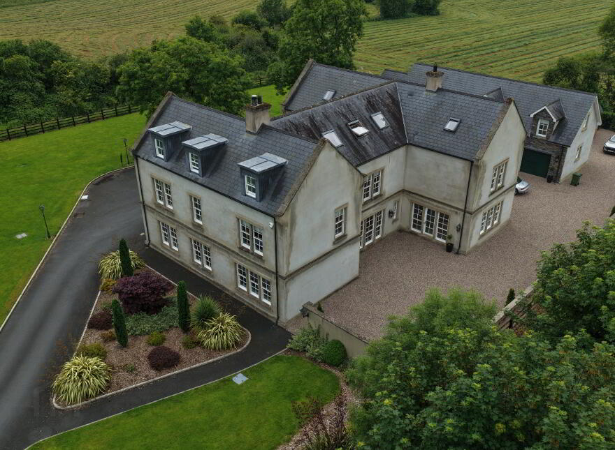 216 Gilford Road, Portadown, Craigavon, BT63 5LG