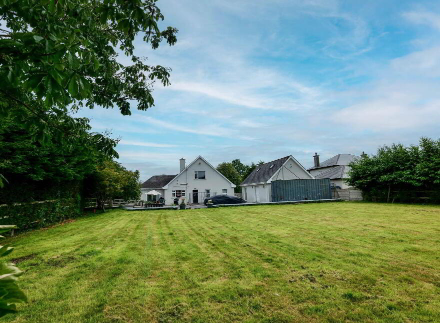Cooleens, Charleville, P56Y048
