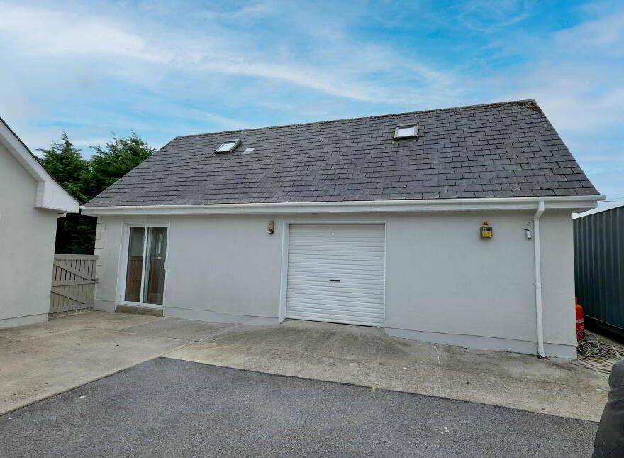 Cooleens, Charleville, P56Y048