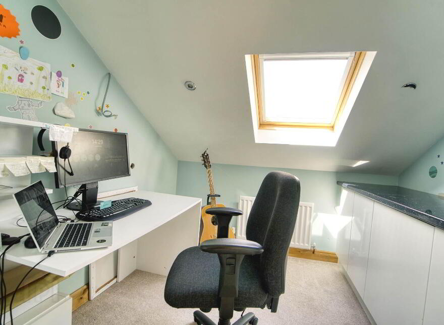 39 Woodland Park, Lisburn, BT28 1LQ