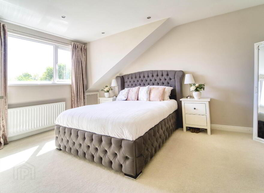 39 Woodland Park, Lisburn, BT28 1LQ