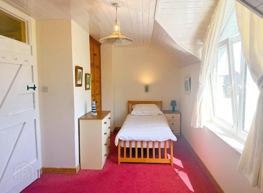 21 Celtic Cottages, Colla Road, Schull, P81ET91