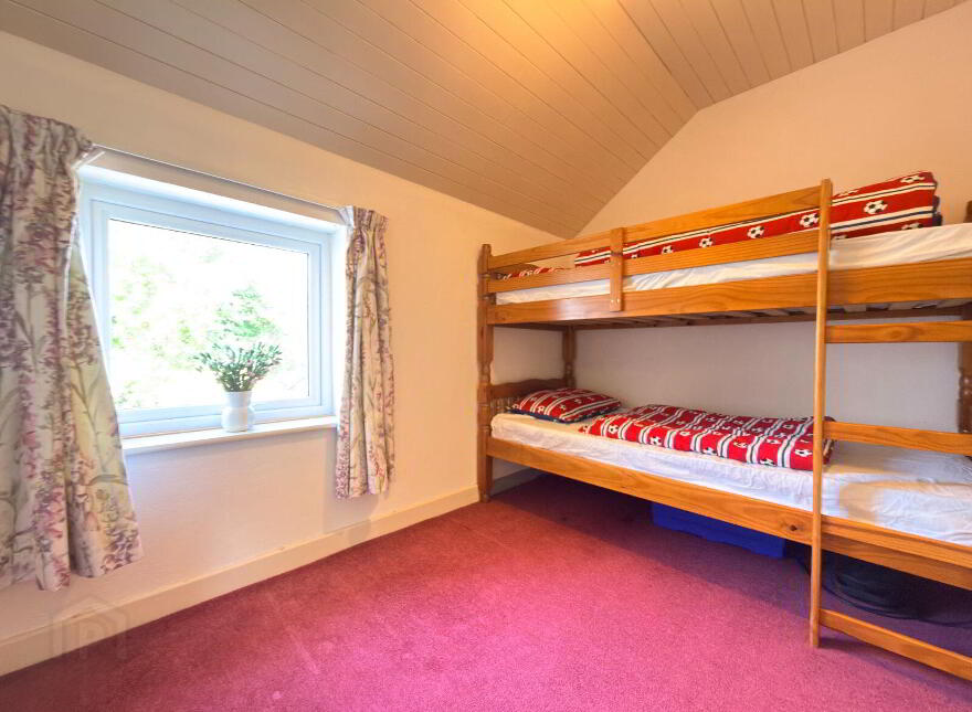 21 Celtic Cottages, Colla Road, Schull, P81ET91