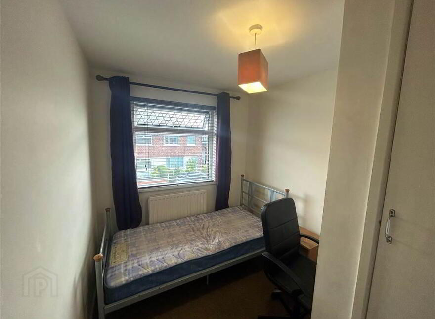 14 Sunnyside Crescent, Belfast, BT7 3DB