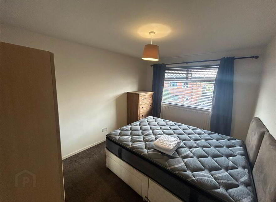 14 Sunnyside Crescent, Belfast, BT7 3DB