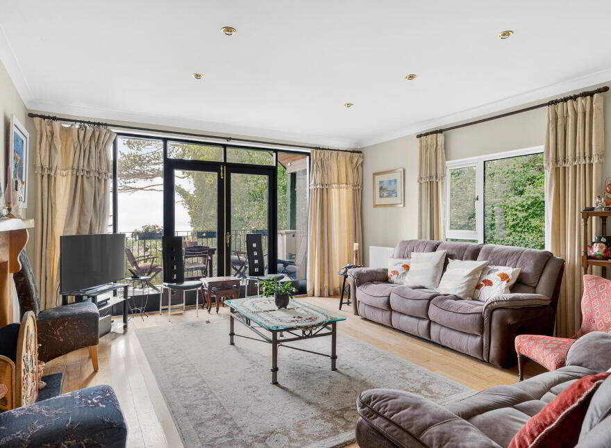 10 Whinney Hill, Holywood, BT18 0HW