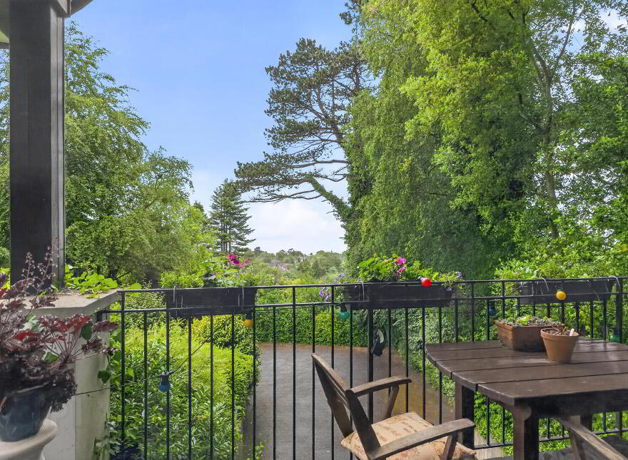 10 Whinney Hill, Holywood, BT18 0HW