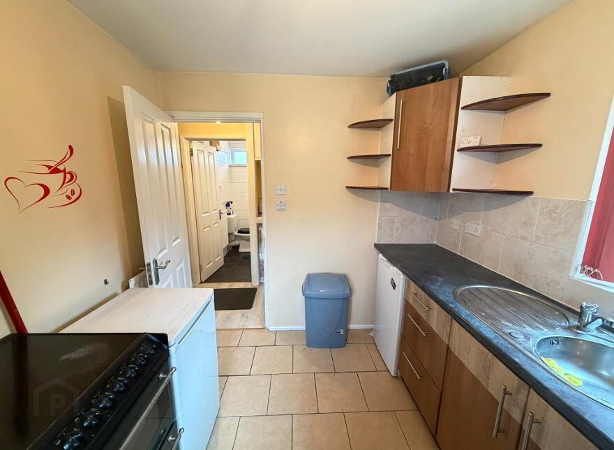 16 Meadowside, Antrim, BT41 4HD