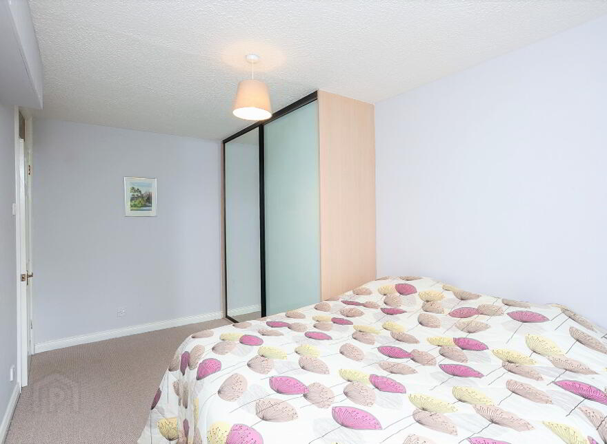 Apt 2, 15 The Pines, Royal Hillsborough, BT26 6NT