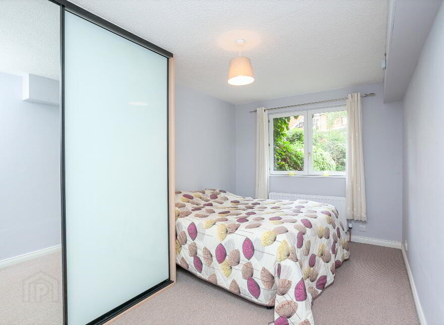 Apt 2, 15 The Pines, Royal Hillsborough, BT26 6NT