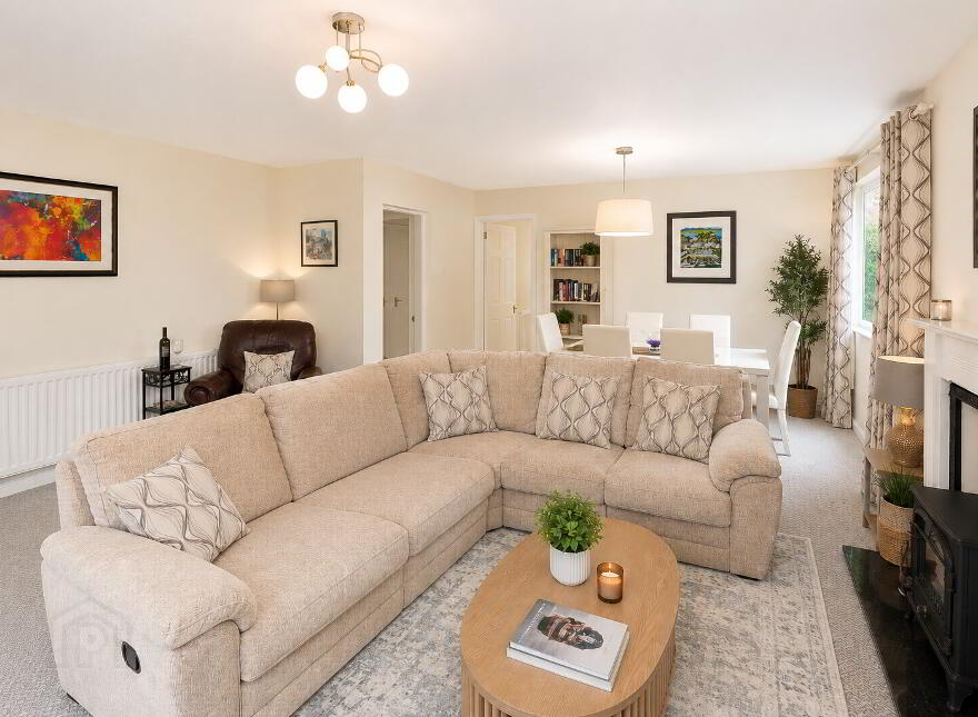 Apt 2, 15 The Pines, Royal Hillsborough, BT26 6NT