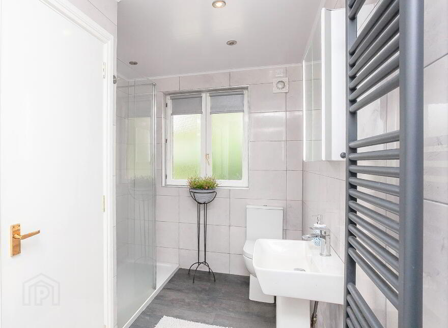 Apt 2, 15 The Pines, Royal Hillsborough, BT26 6NT