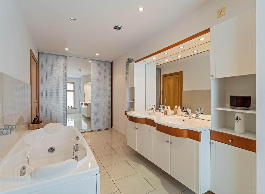 32 Cornakinnegar Road, Lurgan, Craigavon, BT67 9JN