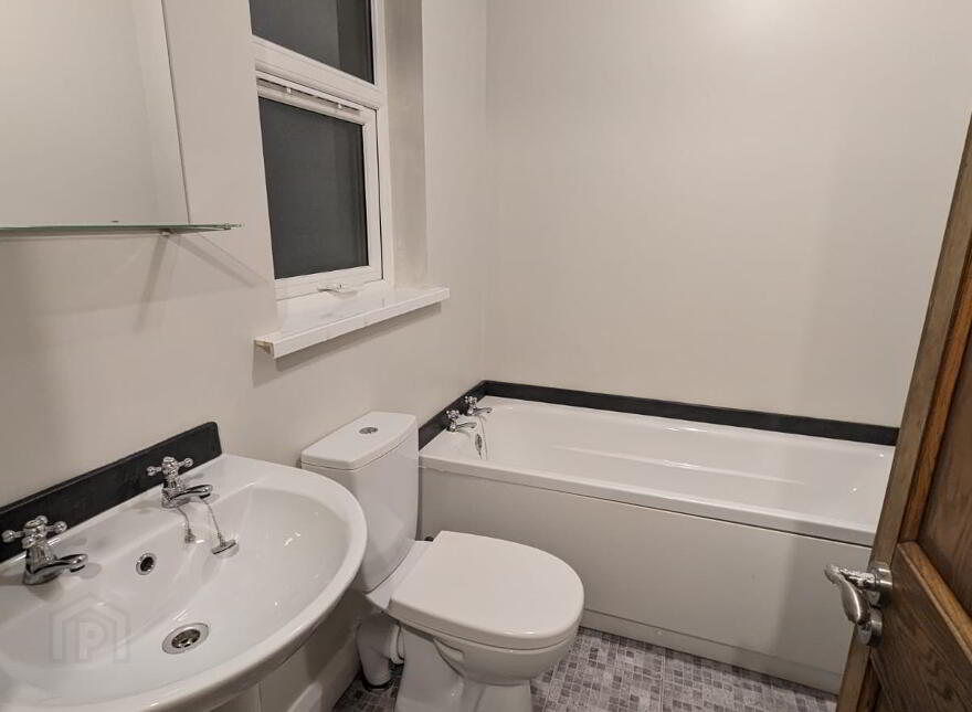 12 Kilburn Street, Belfast South, Belfast, BT12 6JS
