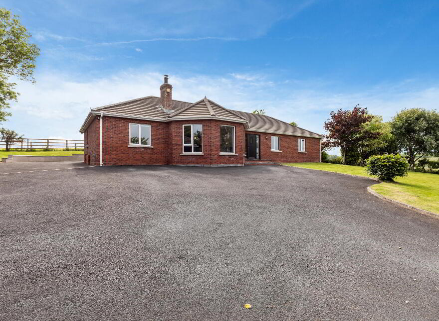 43 Upper Gransha Road, Bangor, BT19 7QF