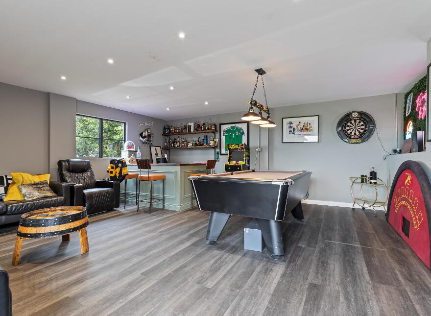 43 Upper Gransha Road, Bangor, BT19 7QF