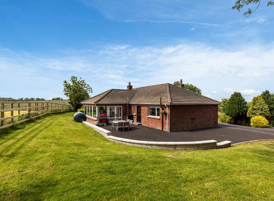 43 Upper Gransha Road, Bangor, BT19 7QF