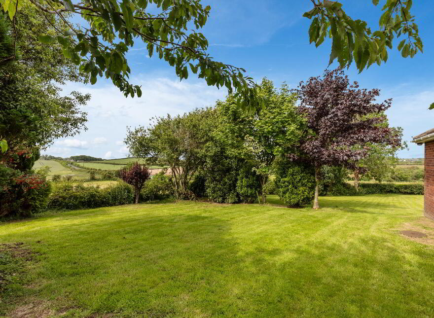 43 Upper Gransha Road, Bangor, BT19 7QF