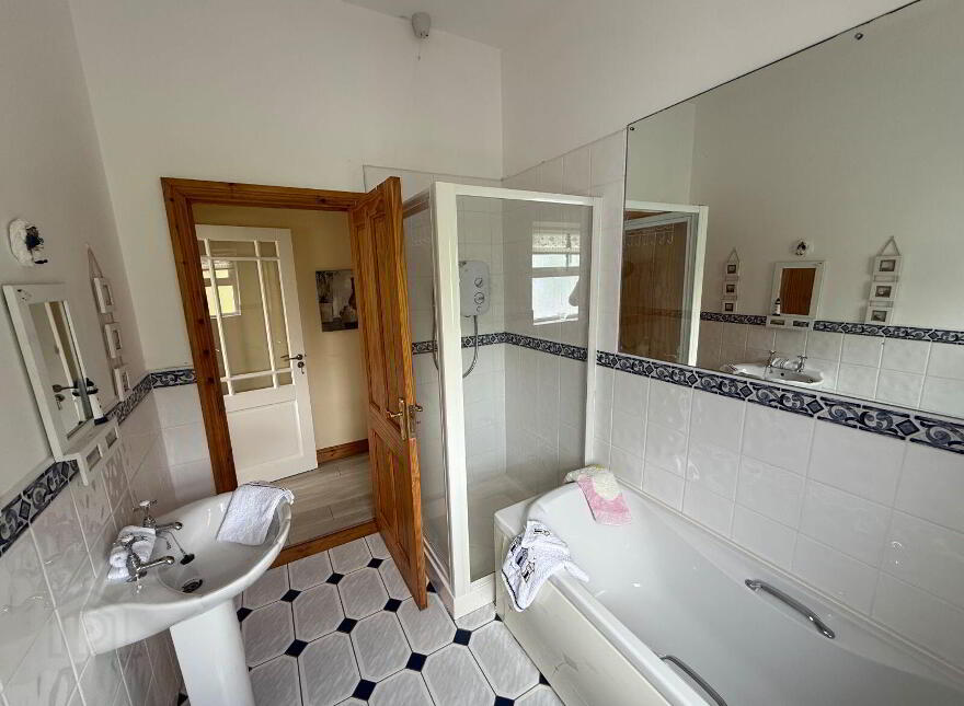 Ballycurrane, Ballydavid, V92WR96