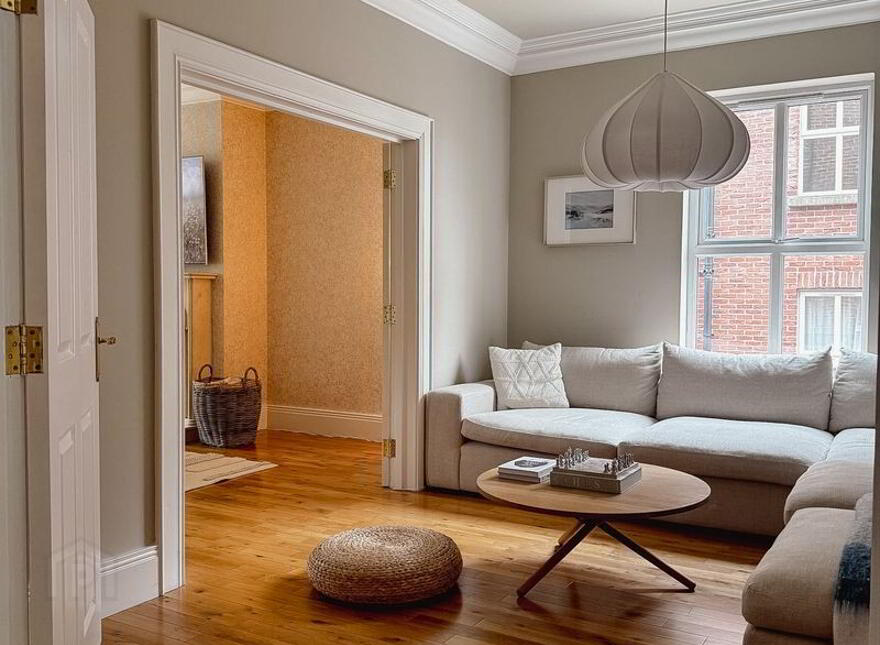 7 Drumlerry, Old Culmore Road, Derry, BT48 8GQ