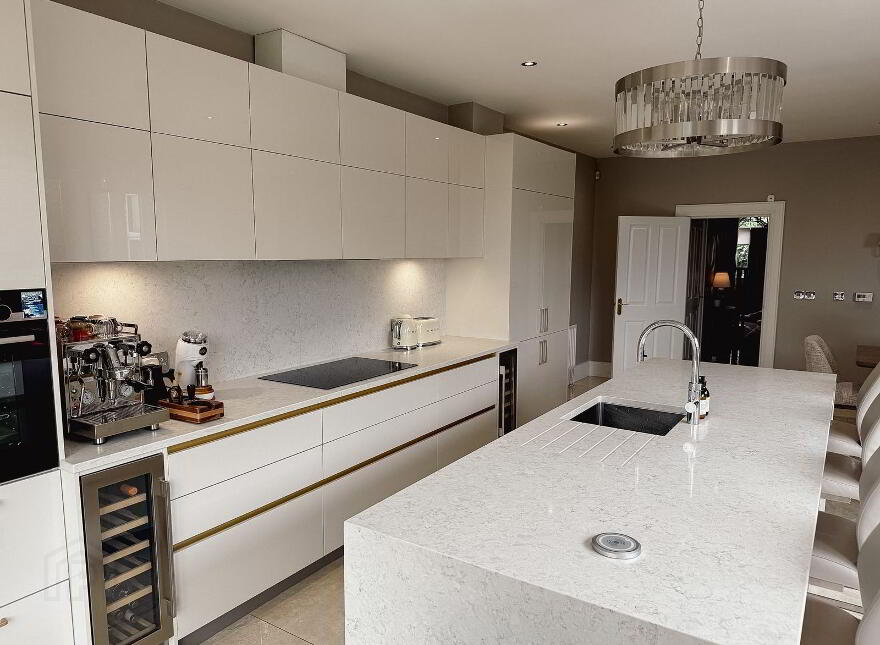 7 Drumlerry, Old Culmore Road, Derry, BT48 8GQ