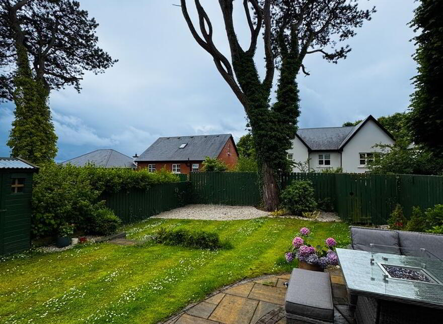7 Drumlerry, Old Culmore Road, Derry, BT48 8GQ