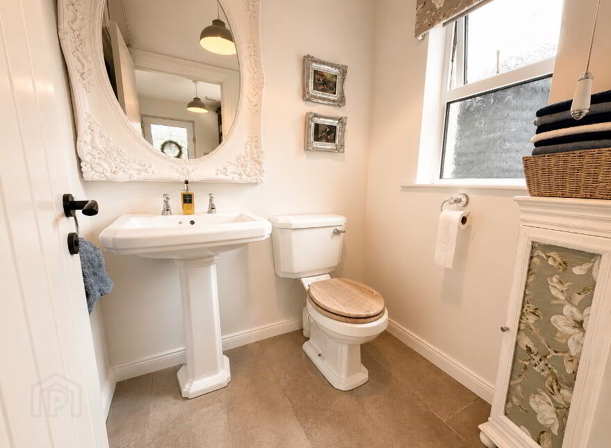 45 Briar Hill, Greysteel, L'Derry, BT47 3DE