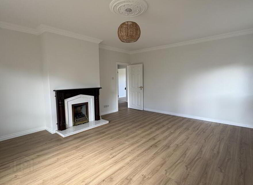 6 The Spires Crescent, Killinchy, BT23 6UQ