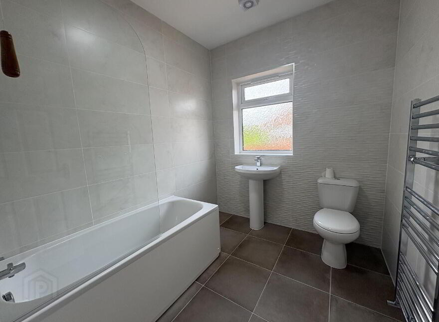6 The Spires Crescent, Killinchy, BT23 6UQ