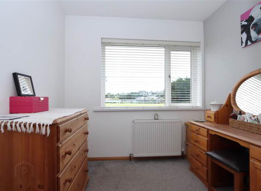10 Castlelodge Avenue, Comber, BT23 5DN