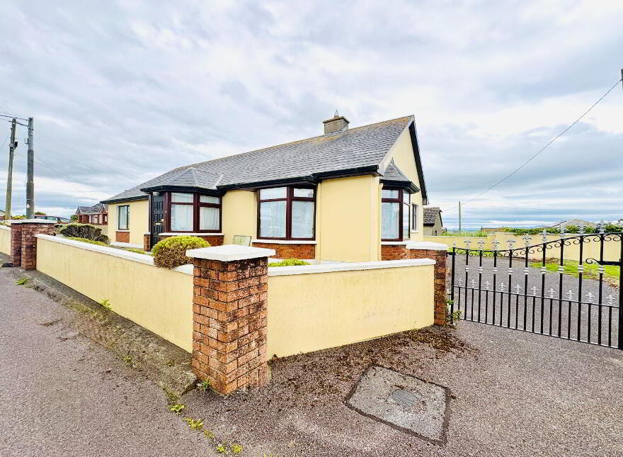 Doon Road, Ballybunion, Ballybunion, V31R902