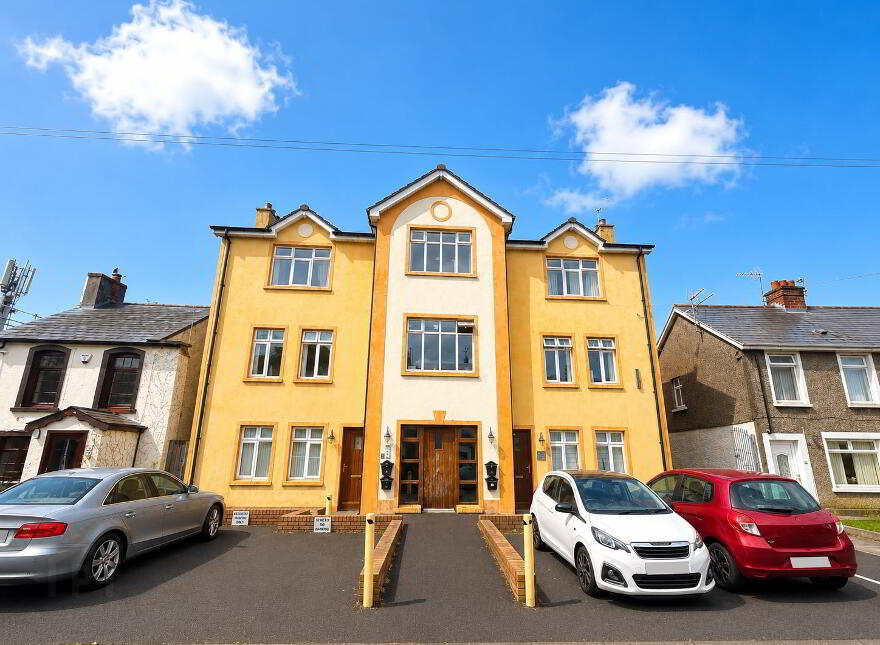 4 8B Pound Street, Newtownards, BT23 4LD