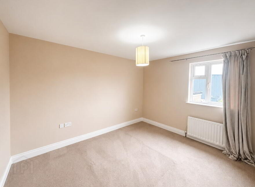 4 8B Pound Street, Newtownards, BT23 4LD