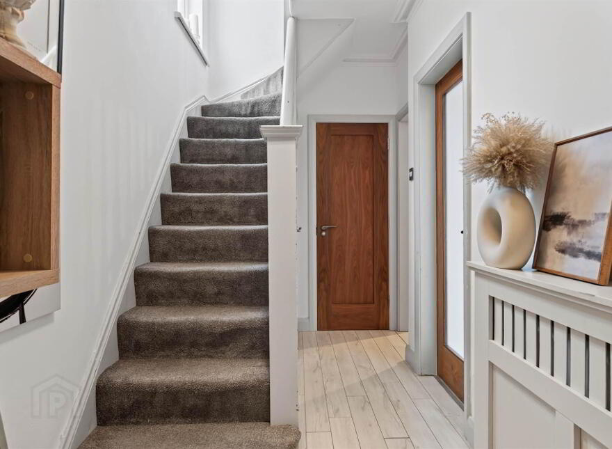 105 Upper Lisburn Road, Finaghy, Belfast, BT10 0LG